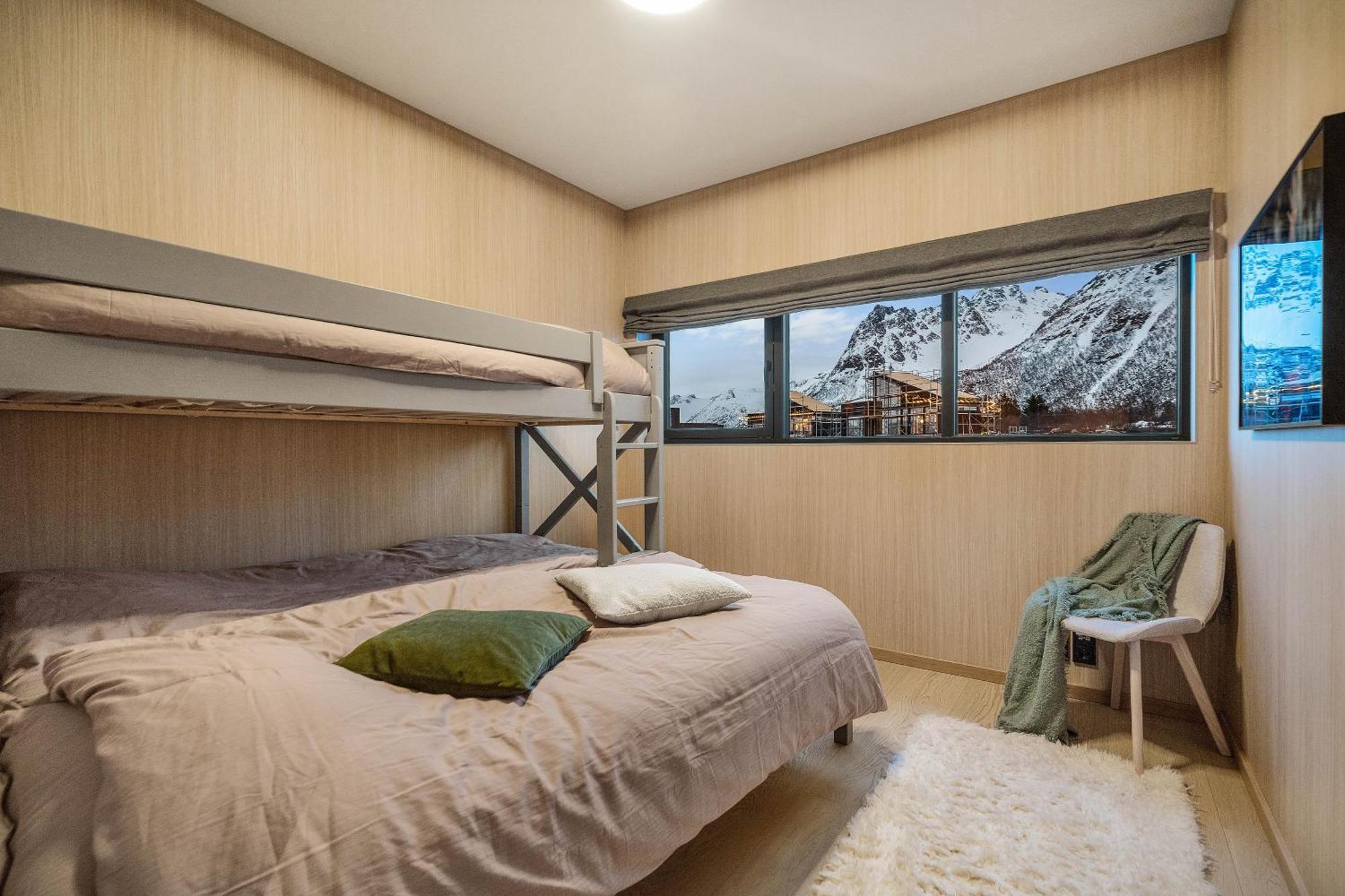 Nydelig Hytte I Unike Lofoten I Naerheten Av Henningsvaer! Lyngvaeret Exterior photo